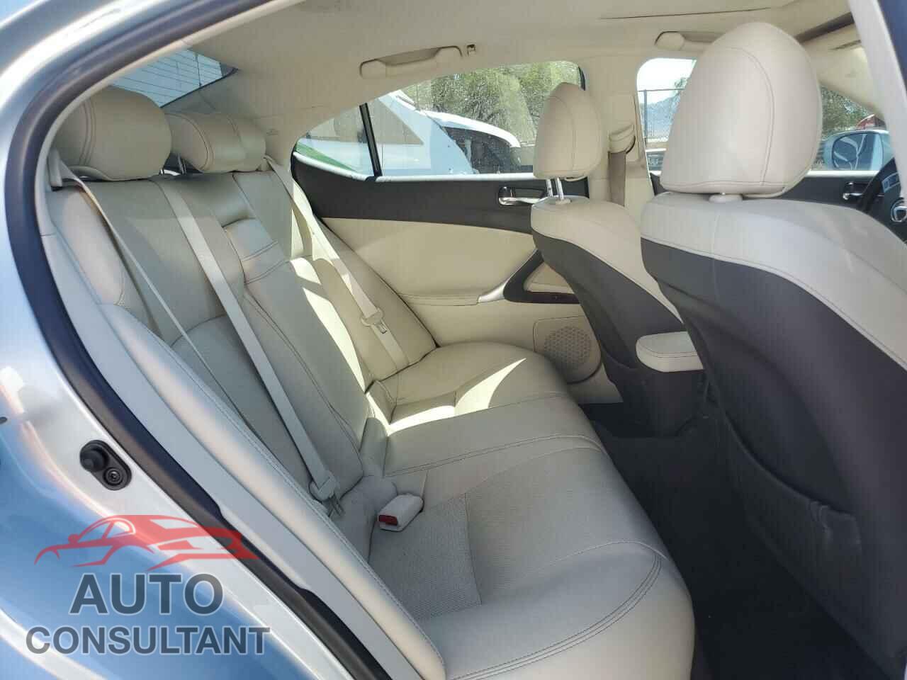 LEXUS IS 2012 - JTHBF5C28C5166337