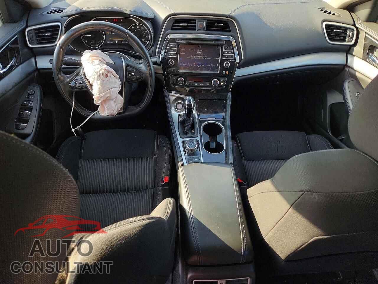 NISSAN MAXIMA 2017 - 1N4AA6AP0HC454961