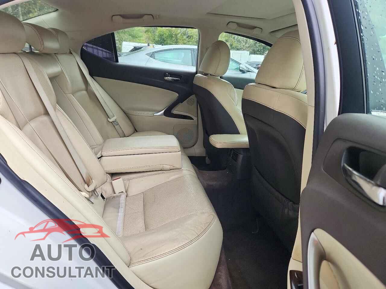 LEXUS IS 2010 - JTHCF5C24A2033741