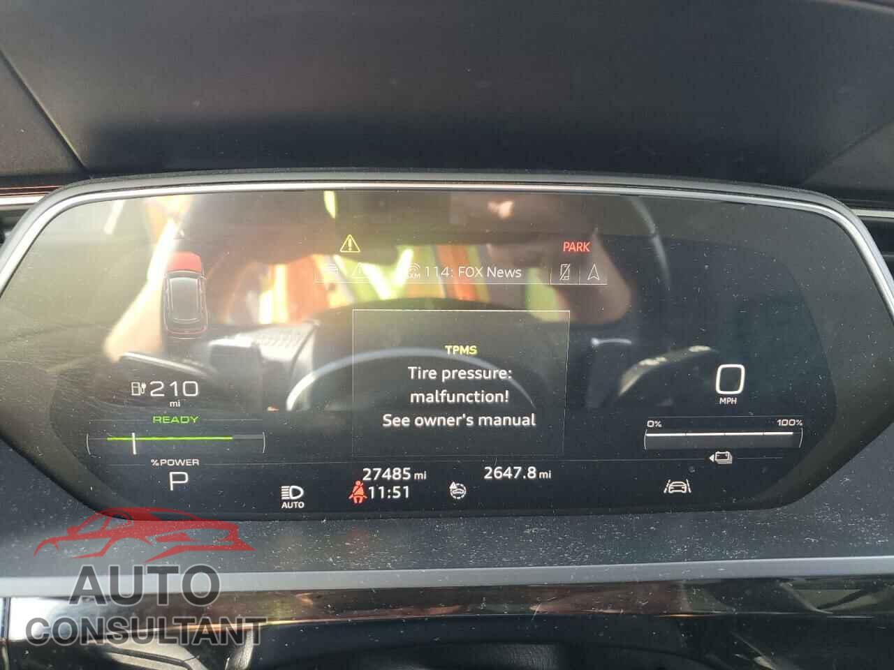 AUDI E-TRON 2019 - WA1LAAGE8KB024310