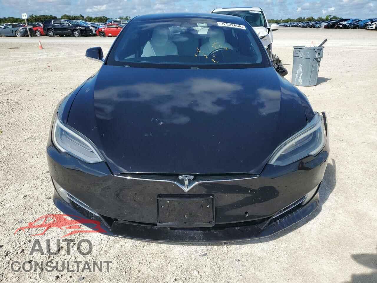 TESLA MODEL S 2018 - 5YJSA1E44JF267667