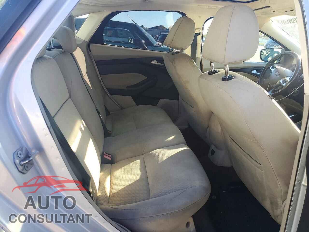 FORD FOCUS 2012 - 1FAHP3H24CL386680