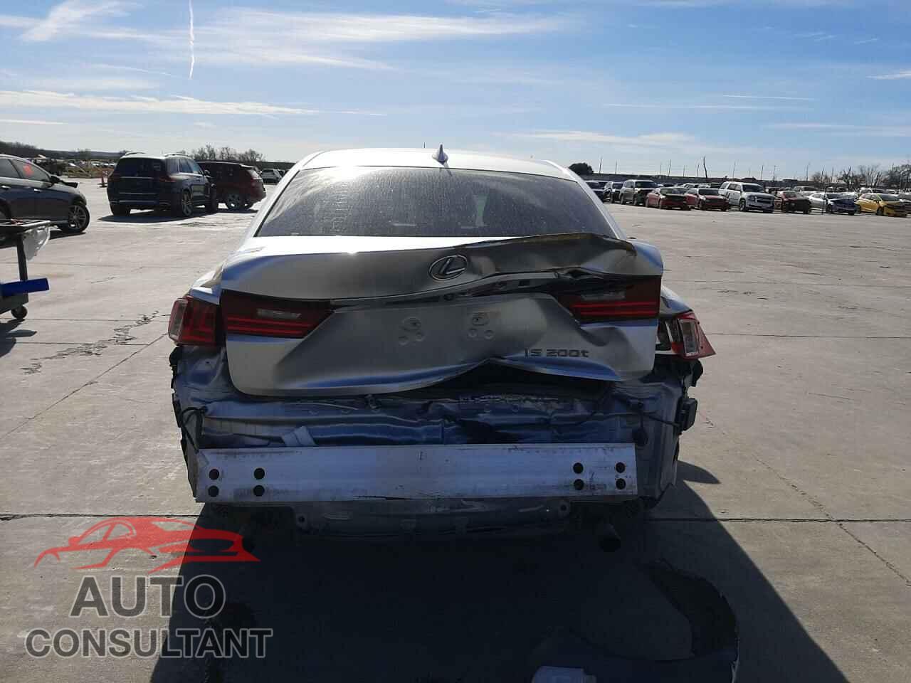 LEXUS IS 2016 - JTHBA1D21G5003329