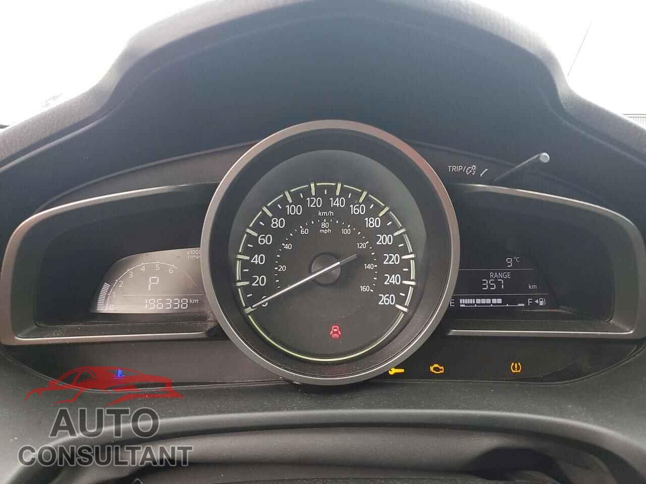 MAZDA 3 2017 - JM1BN1K75H1122286