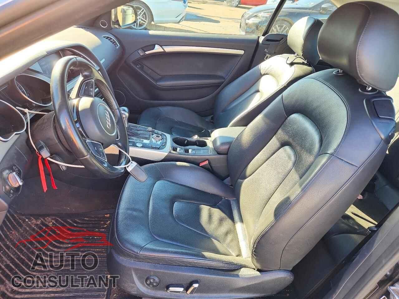 AUDI A5 2014 - WAULFAFH9EN005784