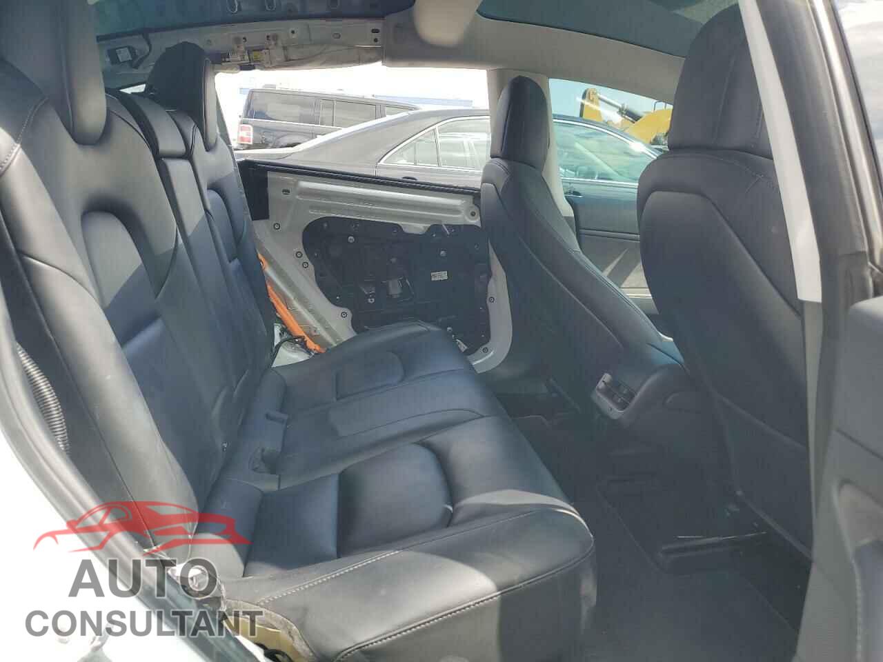 TESLA MODEL 3 2018 - 5YJ3E1EA5JF164689