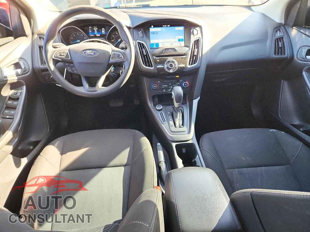 FORD FOCUS 2017 - 1FADP3H22HL248982