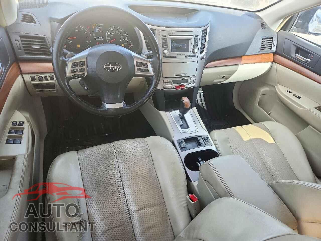 SUBARU OUTBACK 2014 - 4S4BRBLC1E3308120
