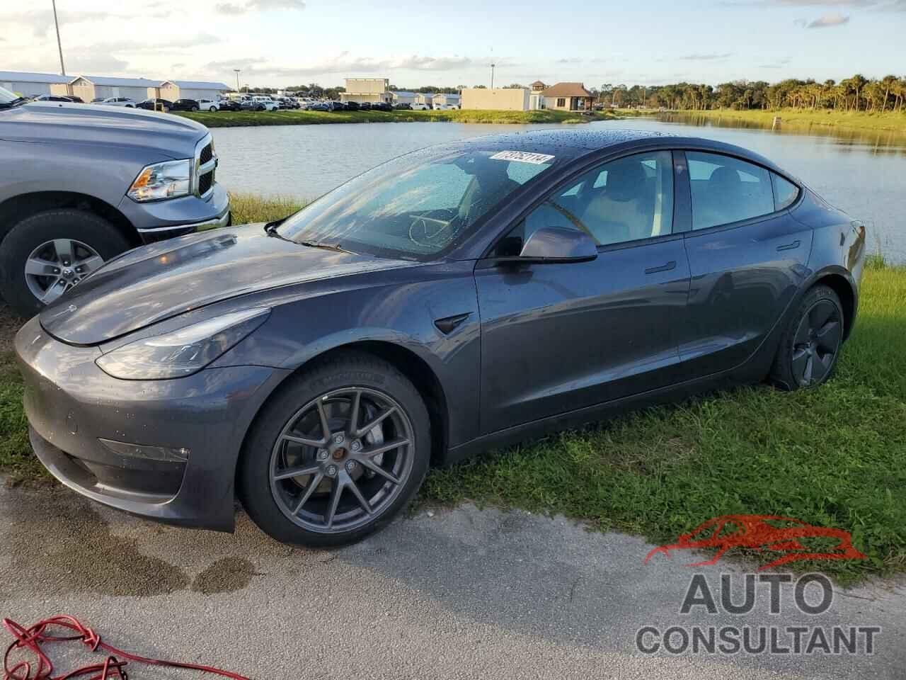 TESLA MODEL 3 2022 - 5YJ3E1EB8NF104288