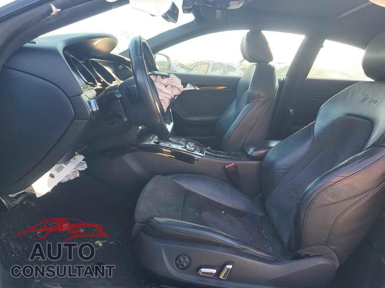 AUDI A5 2014 - WAUMFAFR4EA035182
