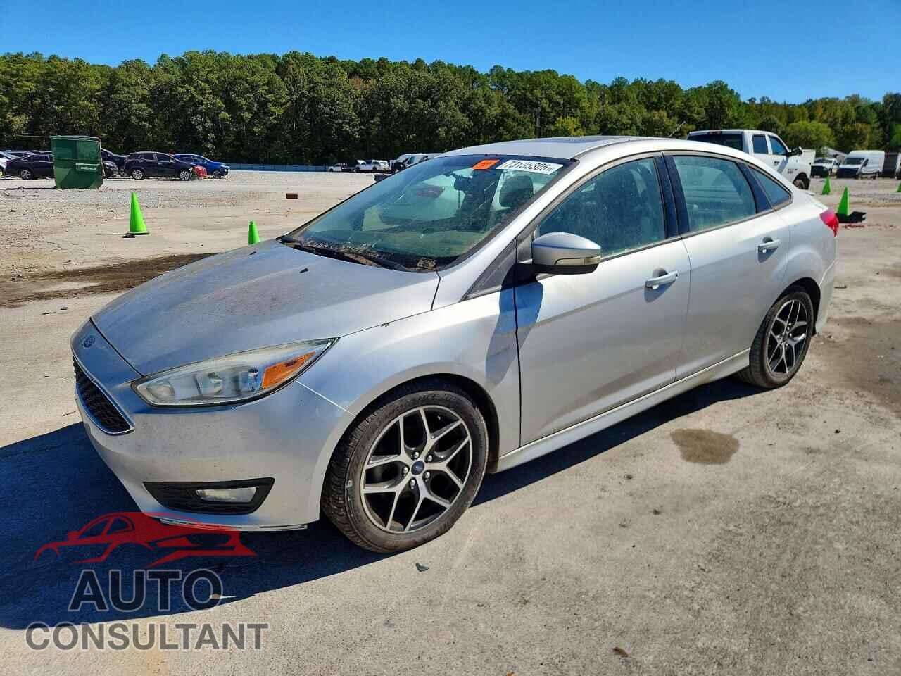 FORD FOCUS 2015 - 1FADP3FE0FL344961