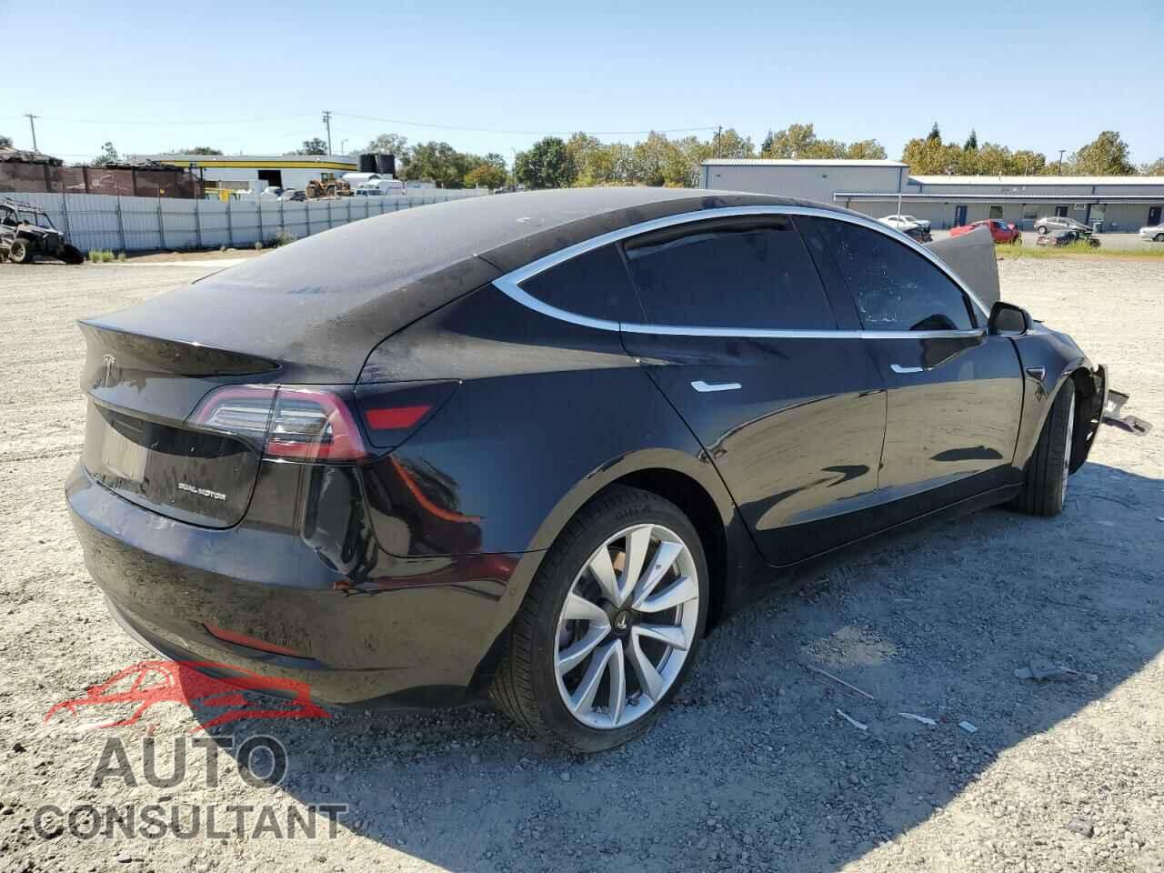 TESLA MODEL 3 2018 - 5YJ3E1EB8JF131808