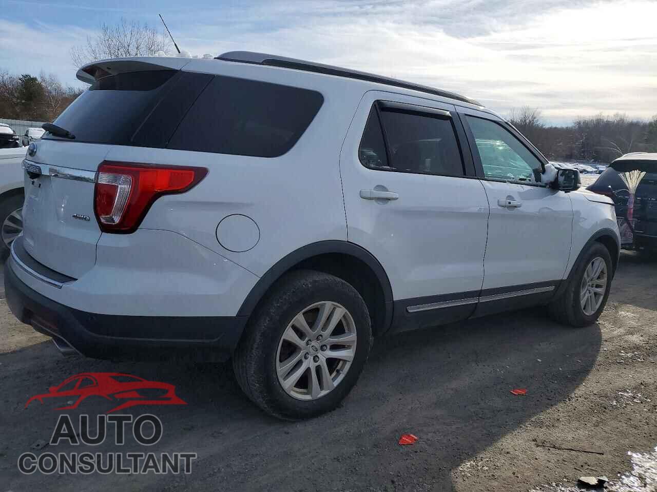 FORD EXPLORER 2018 - 1FM5K8D81JGC15938