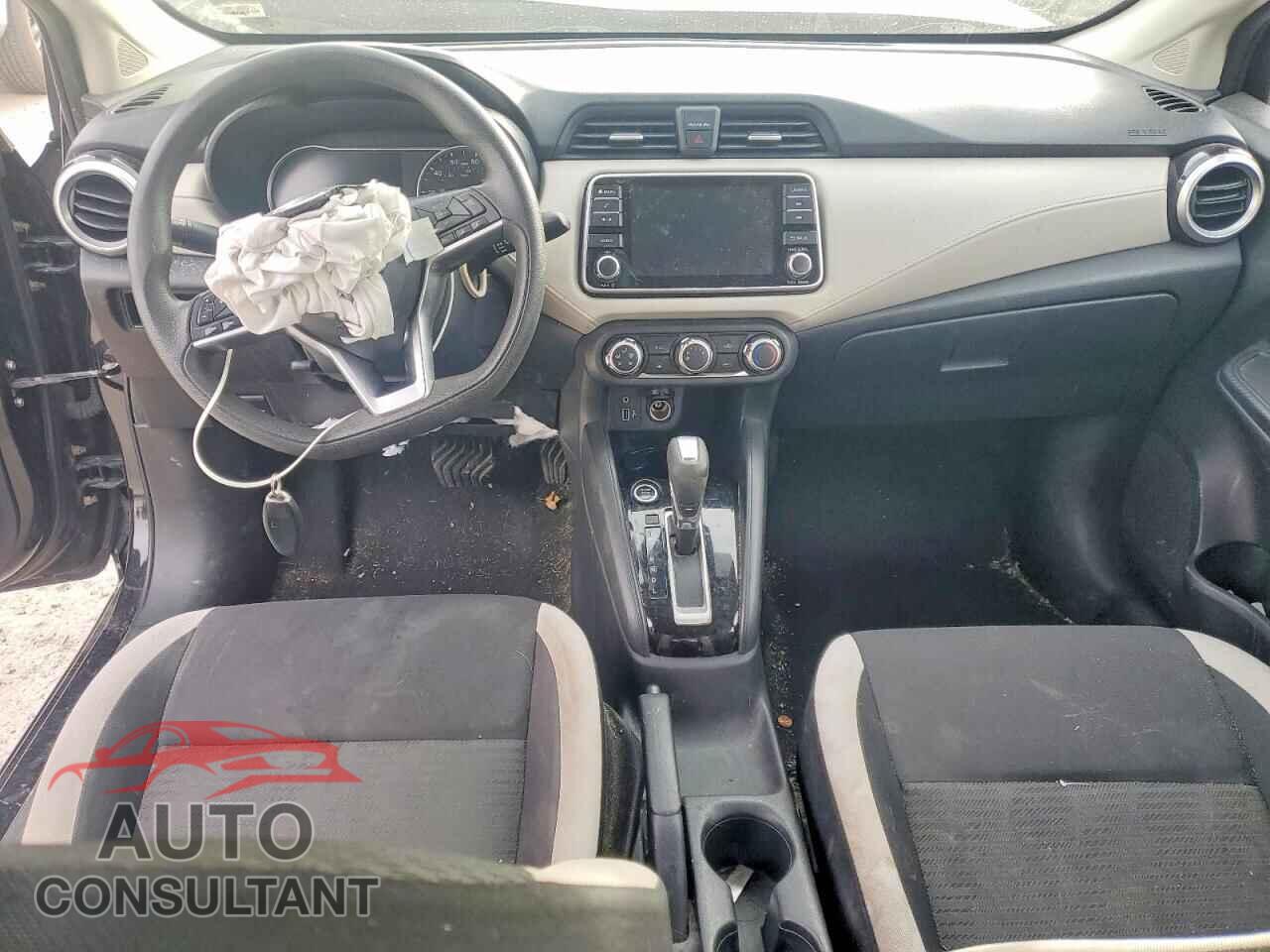 NISSAN VERSA 2021 - 3N1CN8EV1ML816356