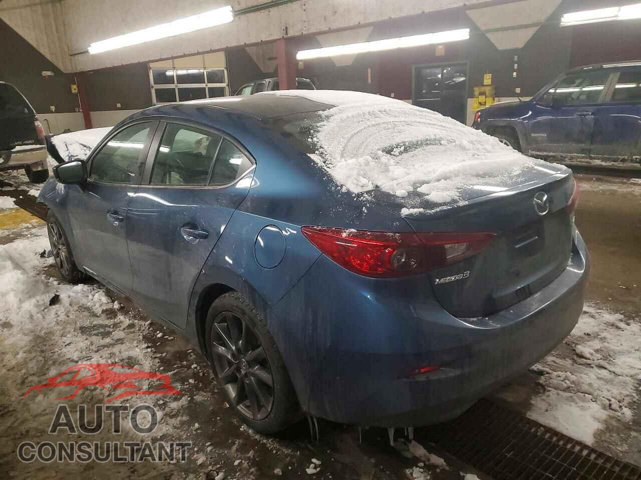 MAZDA 3 2018 - 3MZBN1V30JM169143