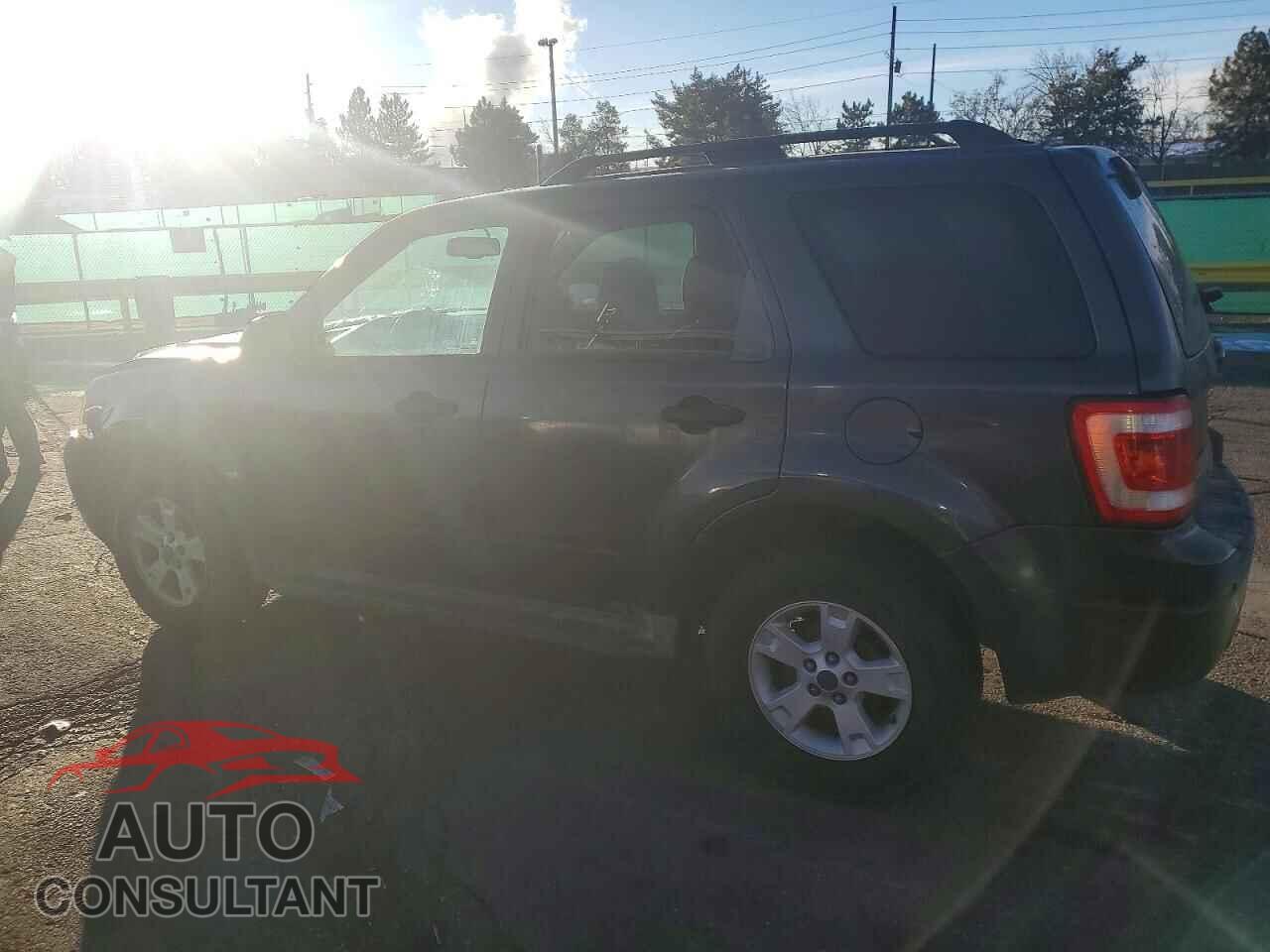 FORD ESCAPE 2009 - 1FMCU93709KD05686