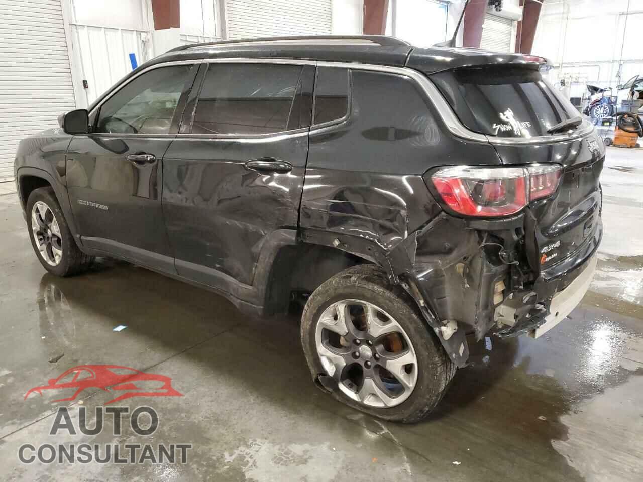 JEEP COMPASS 2018 - 3C4NJDCB0JT326201
