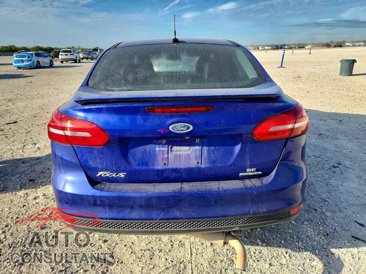 FORD FOCUS 2015 - 1FADP3F27FL230428