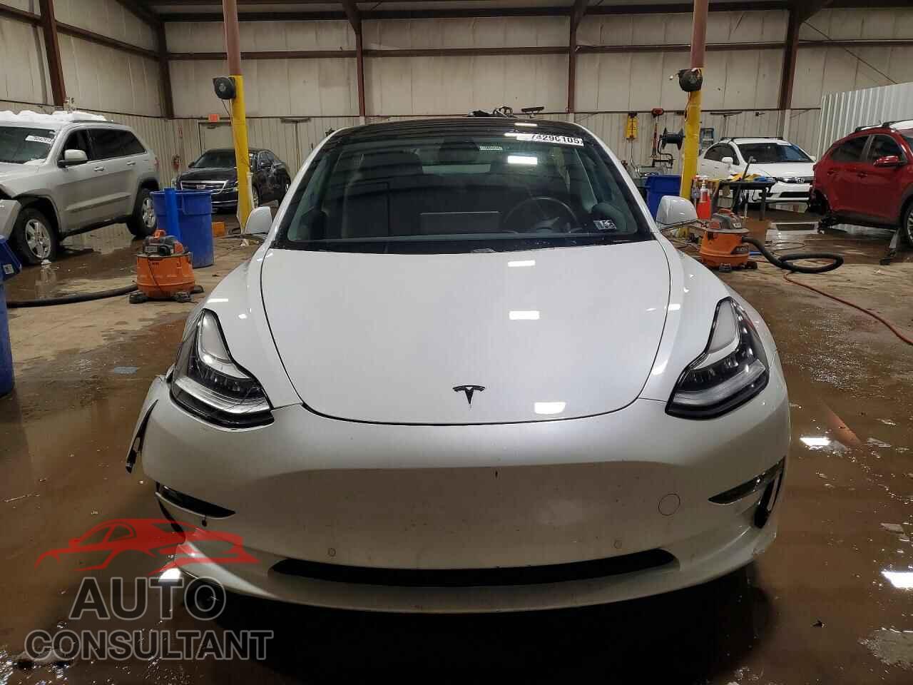 TESLA MODEL 3 2020 - 5YJ3E1EBXLF621069