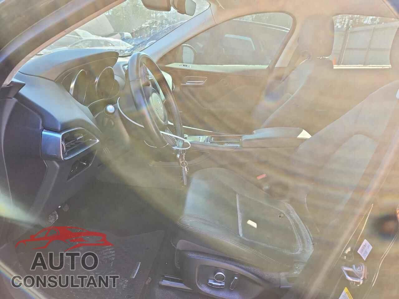 JAGUAR F-PACE 2020 - SADCJ2FXXLA651908
