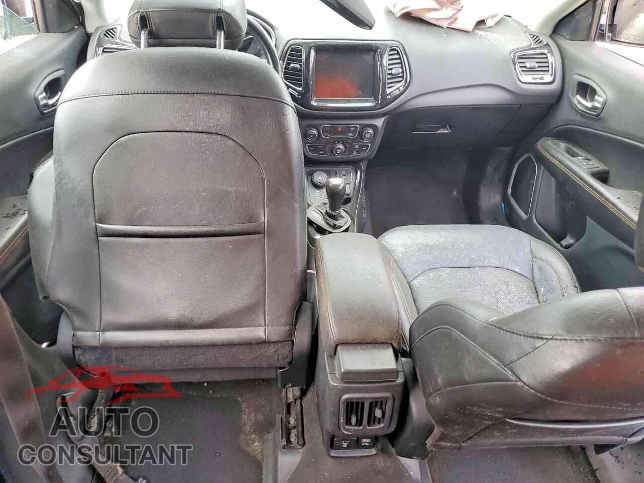 JEEP COMPASS 2021 - 3C4NJDCB6MT527573