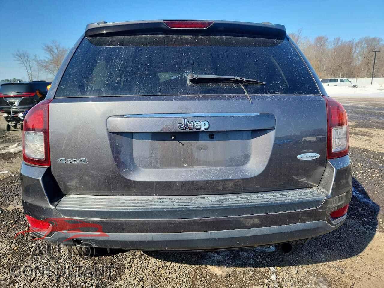 JEEP COMPASS 2015 - 1C4NJDEB1FD312608