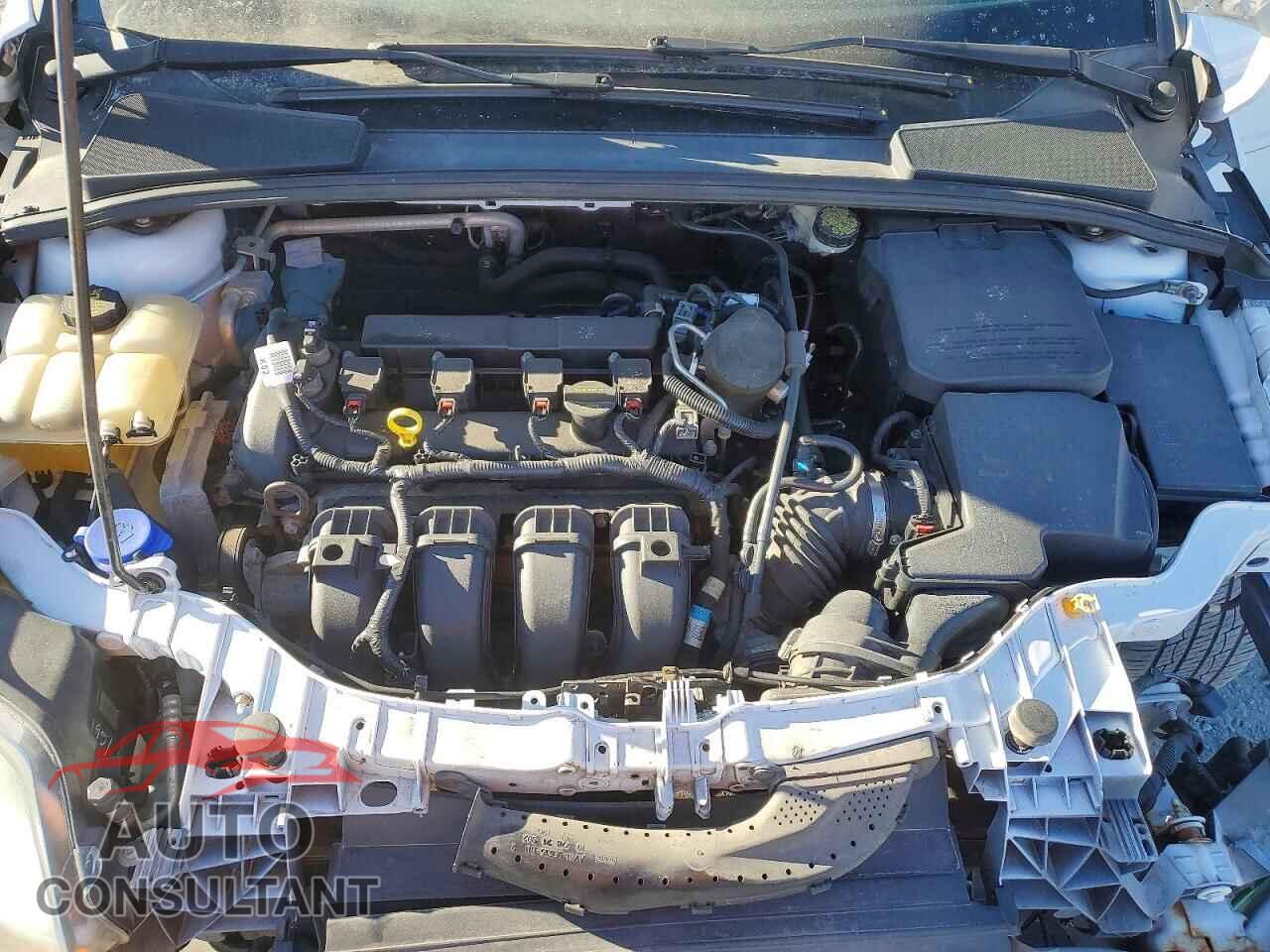 FORD FOCUS 2014 - 1FADP3F22EL244199