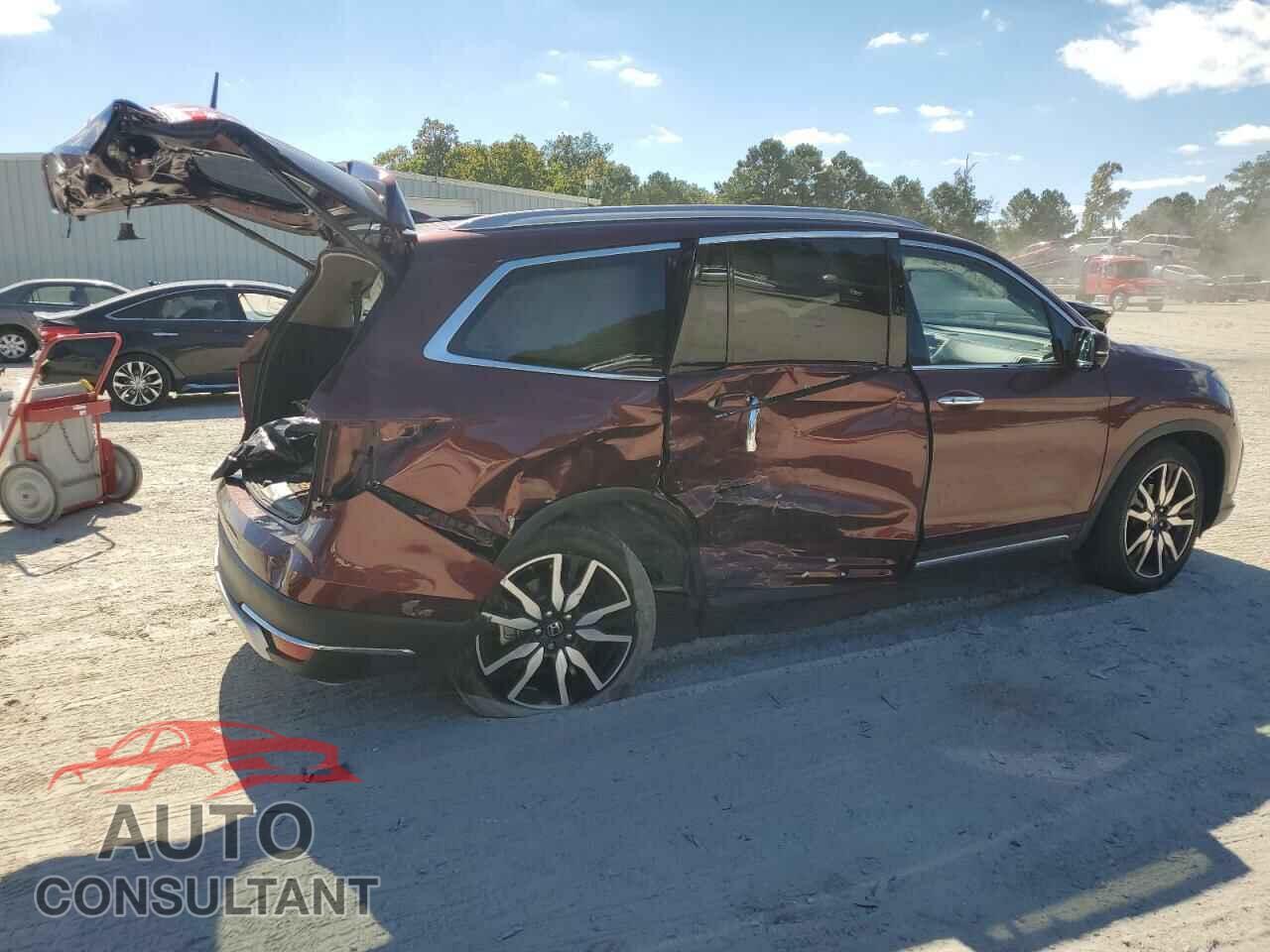 HONDA PILOT 2019 - 5FNYF5H95KB044016