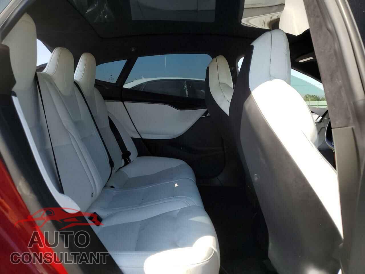 TESLA MODEL S 2019 - 5YJSA1E20KF349234