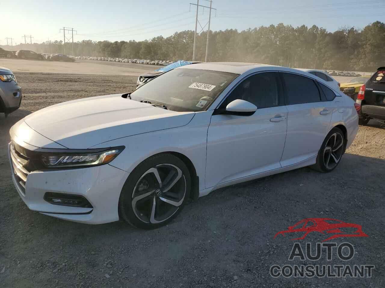 HONDA ACCORD 2018 - 1HGCV2F38JA027701