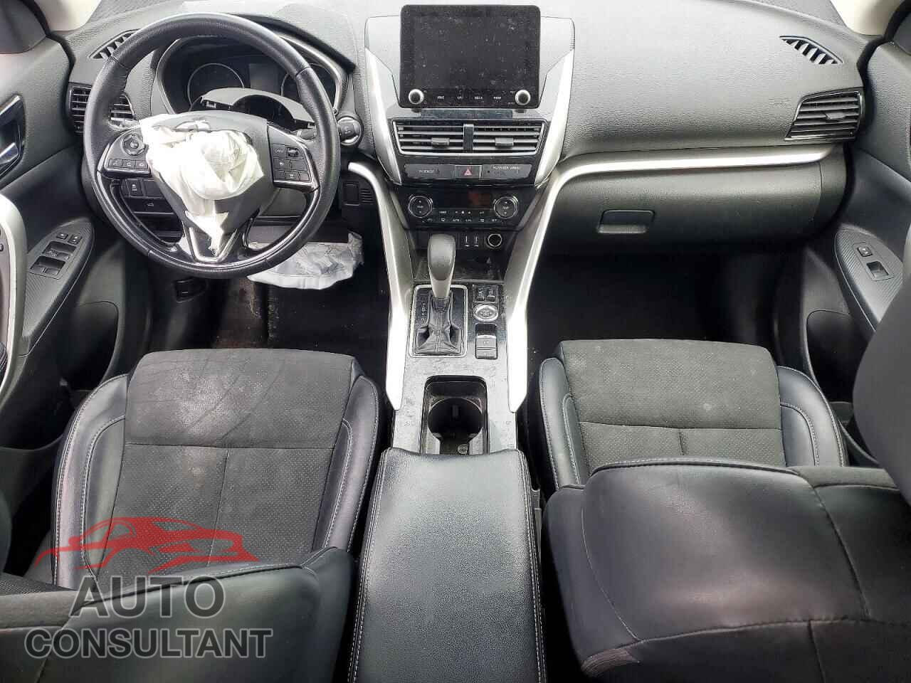 MITSUBISHI ECLIPSE 2024 - JA4ATWAA0RZ002016