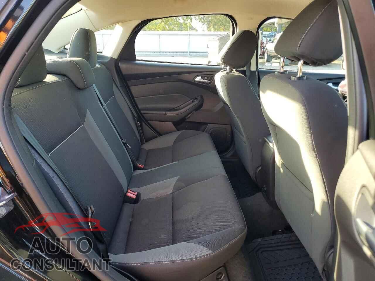 FORD FOCUS 2014 - 1FADP3F20EL366205