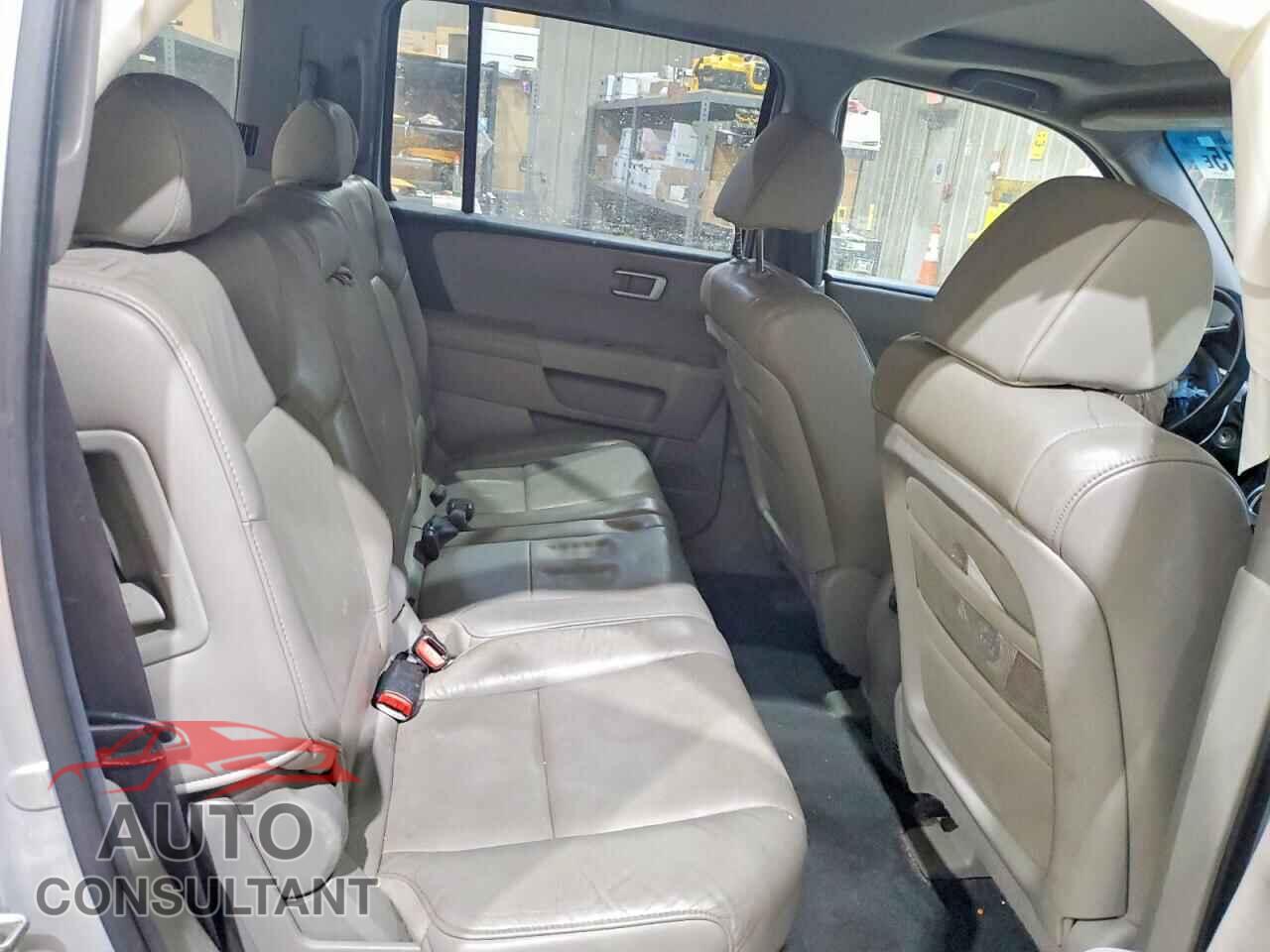 HONDA PILOT 2011 - 5FNYF4H5XBB091002