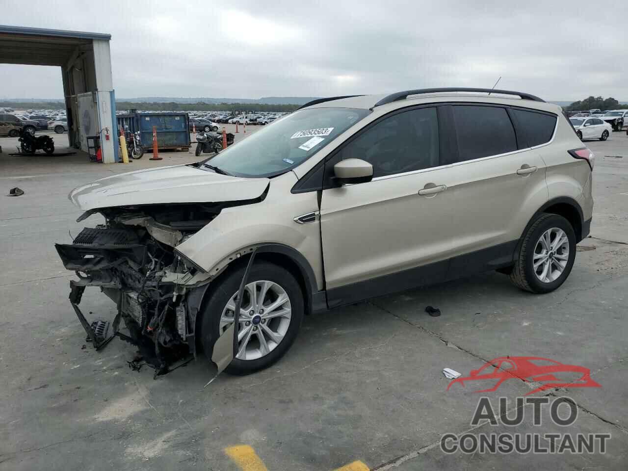 FORD ESCAPE 2018 - 1FMCU0GD8JUB54181