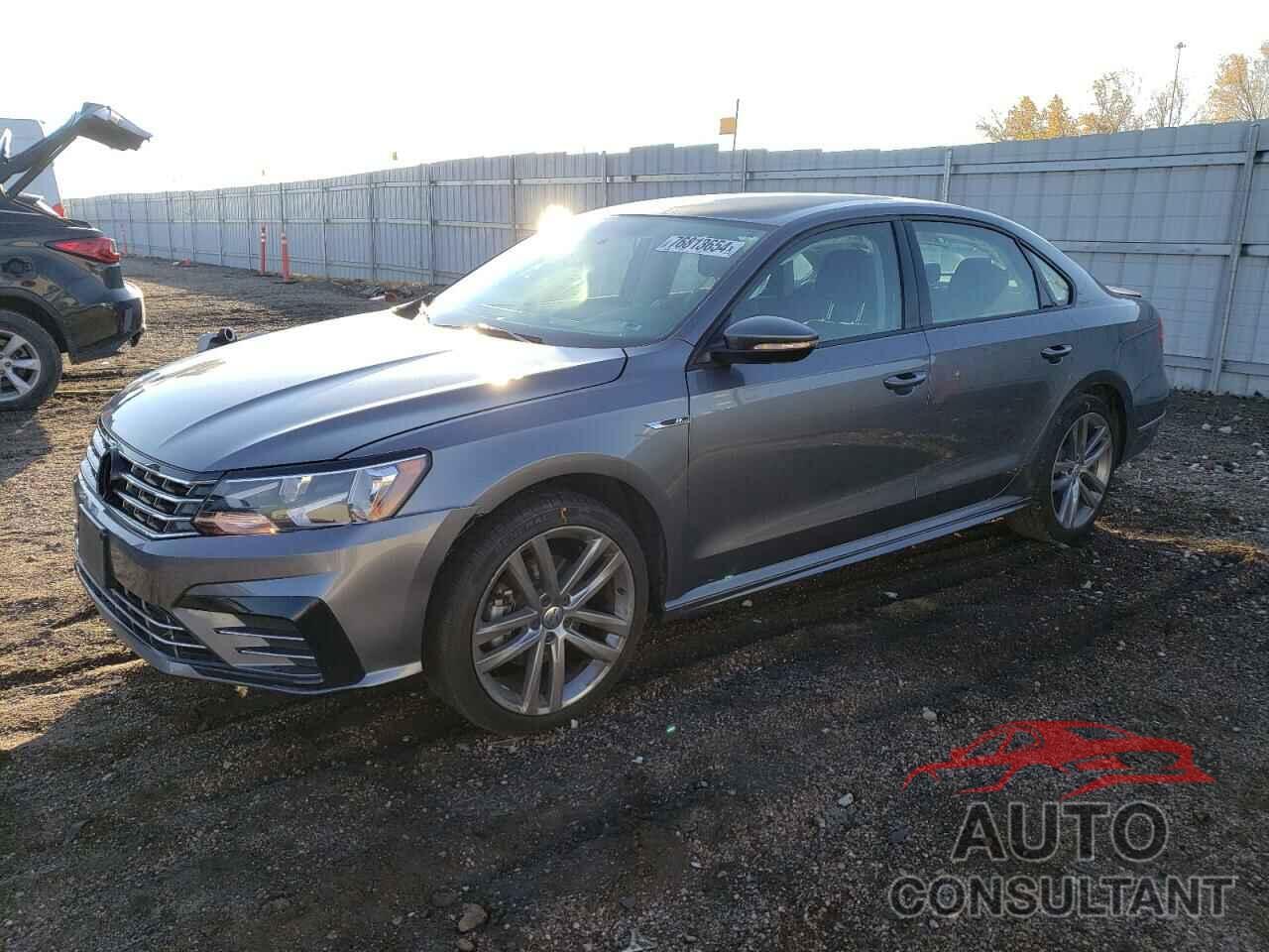 VOLKSWAGEN PASSAT 2018 - 1VWAA7A37JC044464