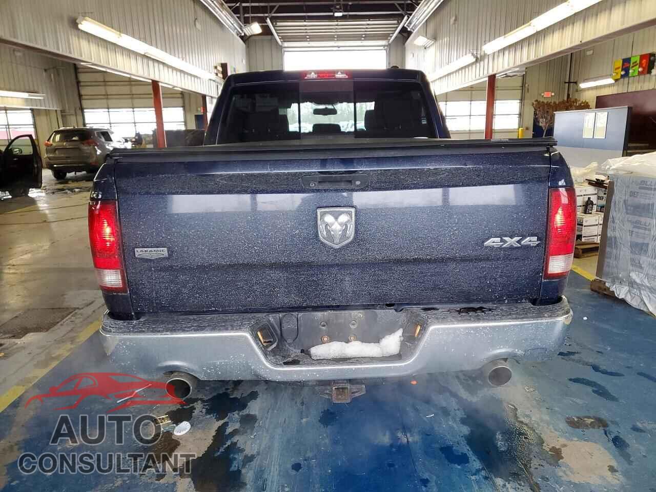 DODGE RAM 1500 2012 - 1C6RD7NT5CS345676