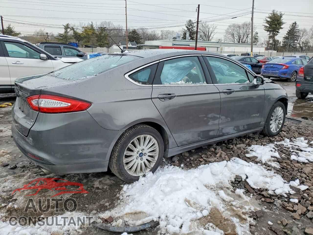 FORD FUSION 2013 - 3FA6P0LU9DR205963