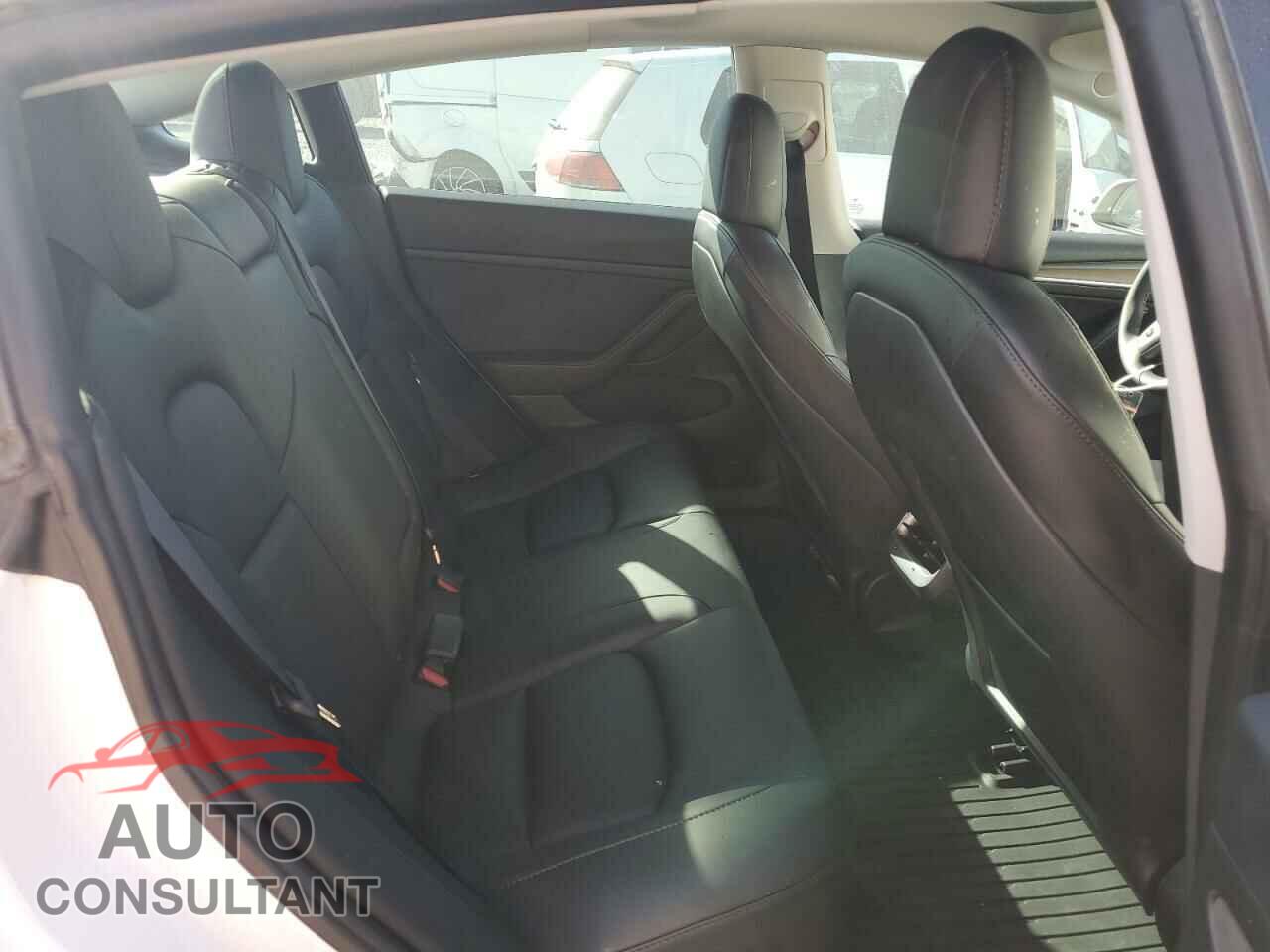 TESLA MODEL 3 2021 - 5YJ3E1EA4MF100700