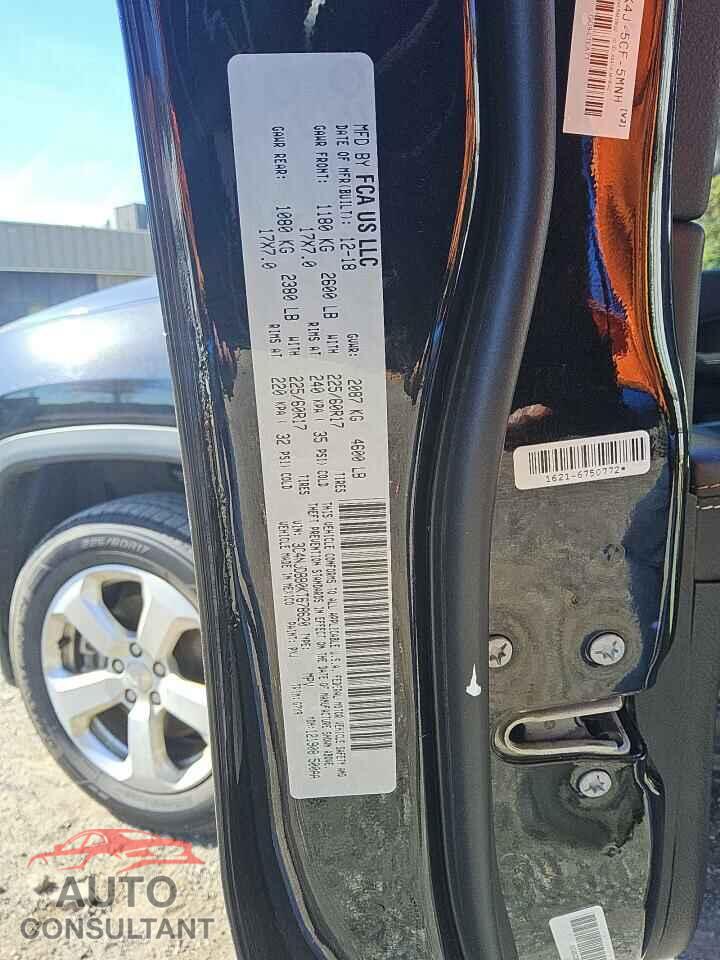 JEEP COMPASS 2019 - 3C4NJDBB0KT678620