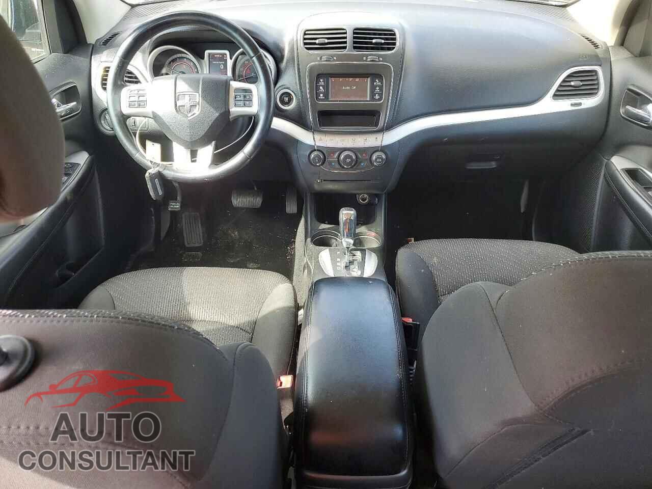 DODGE JOURNEY 2015 - 3C4PDCAB7FT747272