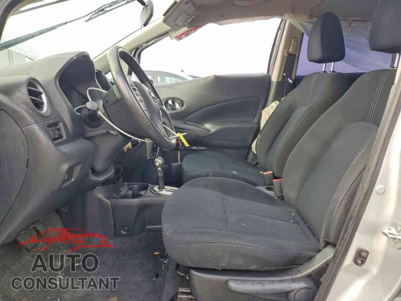 NISSAN VERSA NOTE 2015 - 3N1CE2CP9FL448156
