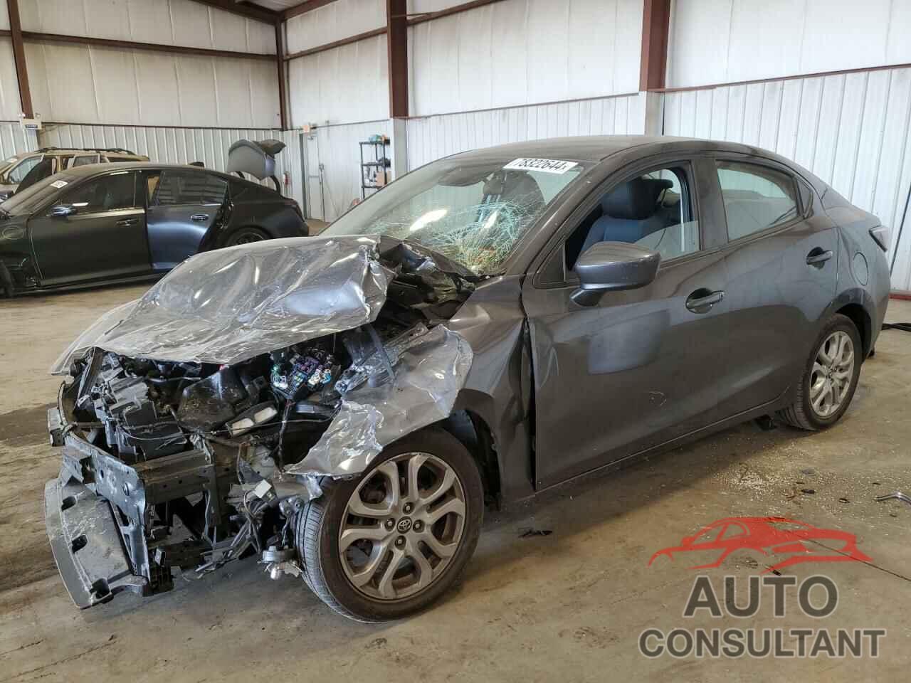 TOYOTA YARIS 2017 - 3MYDLBYV6HY160827