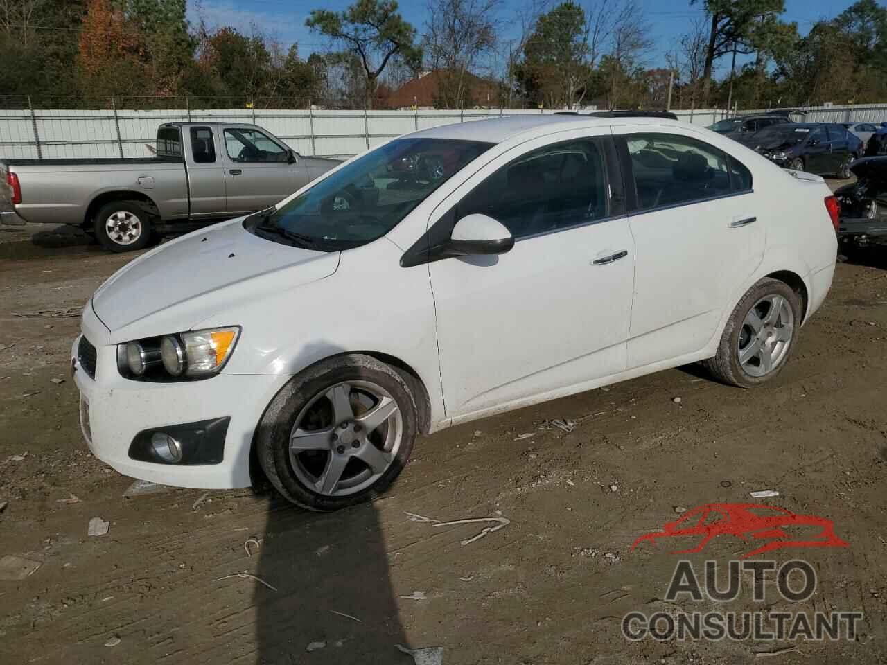 CHEVROLET SONIC 2016 - 1G1JE5SB4G4159049