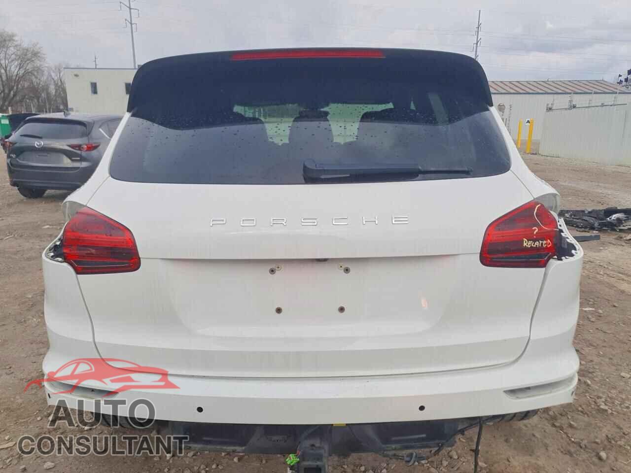 PORSCHE CAYENNE 2017 - WP1AA2A2XHKA91354