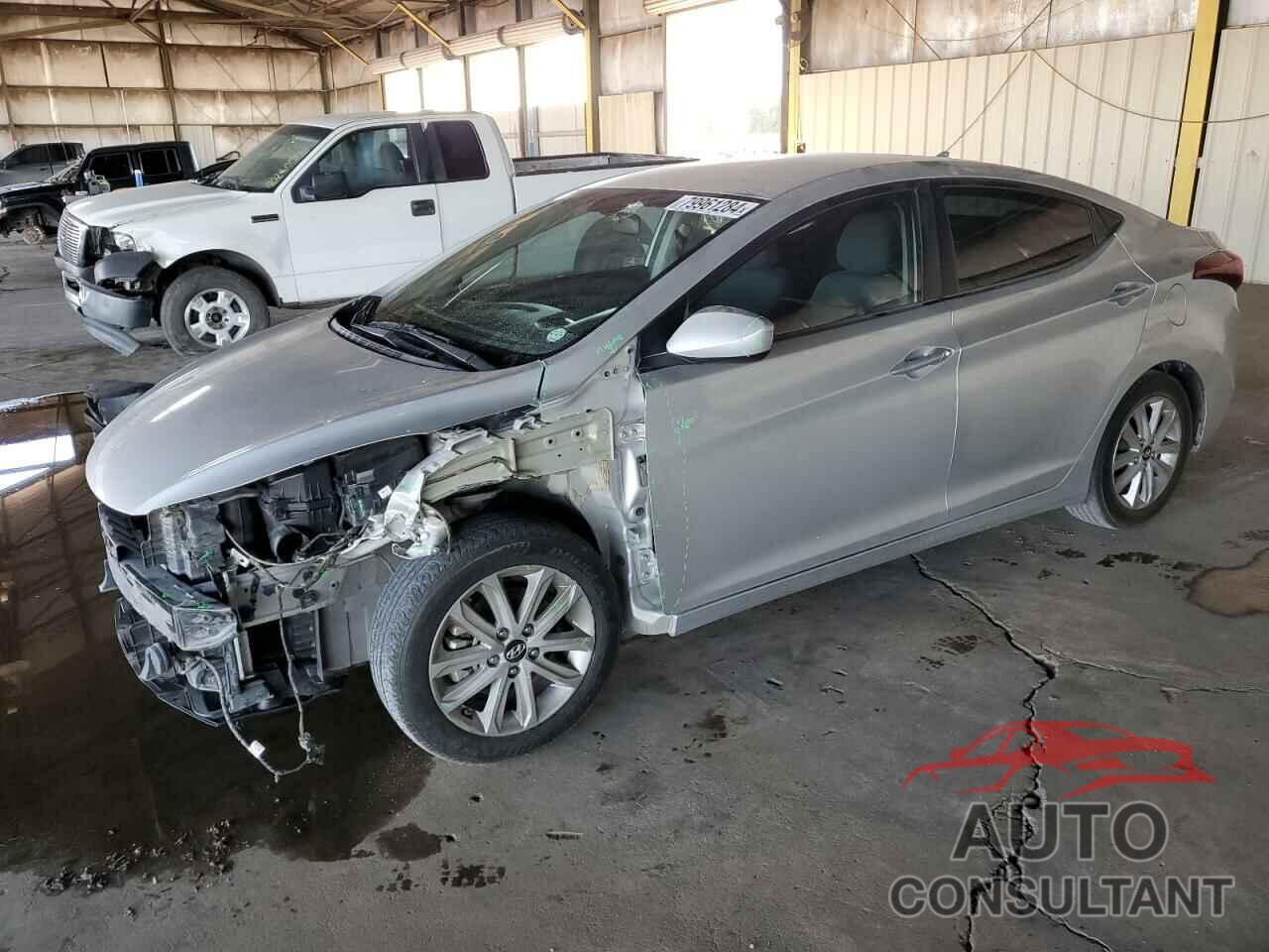 HYUNDAI ELANTRA 2015 - KMHDH4AE9FU262141