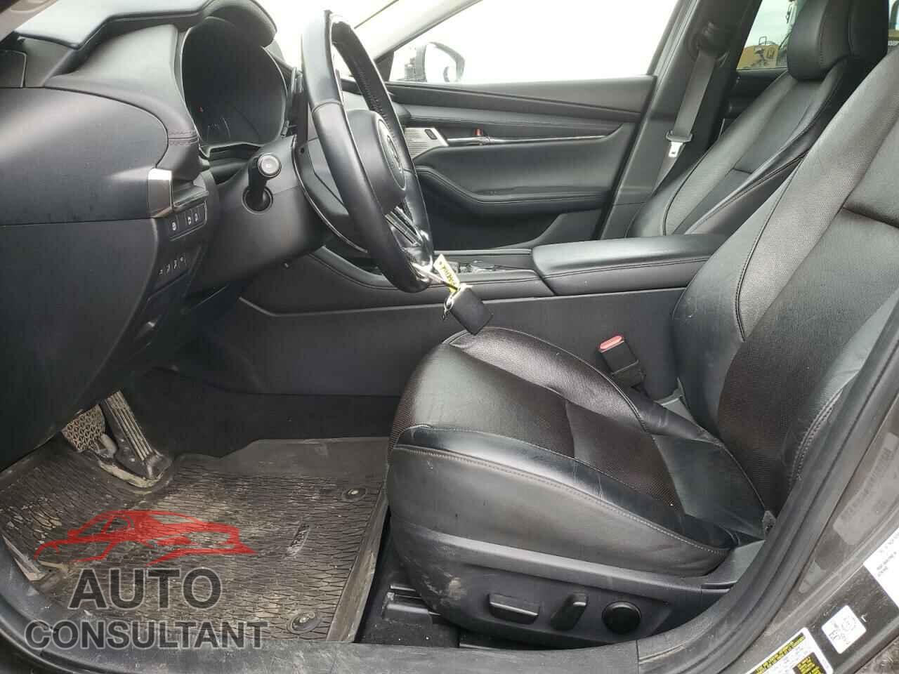 MAZDA 3 2019 - 3MZBPADM8KM103610
