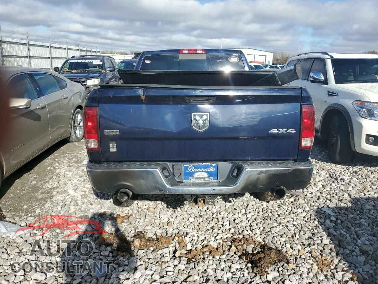 DODGE RAM 1500 2012 - 1C6RD7NT1CS304400