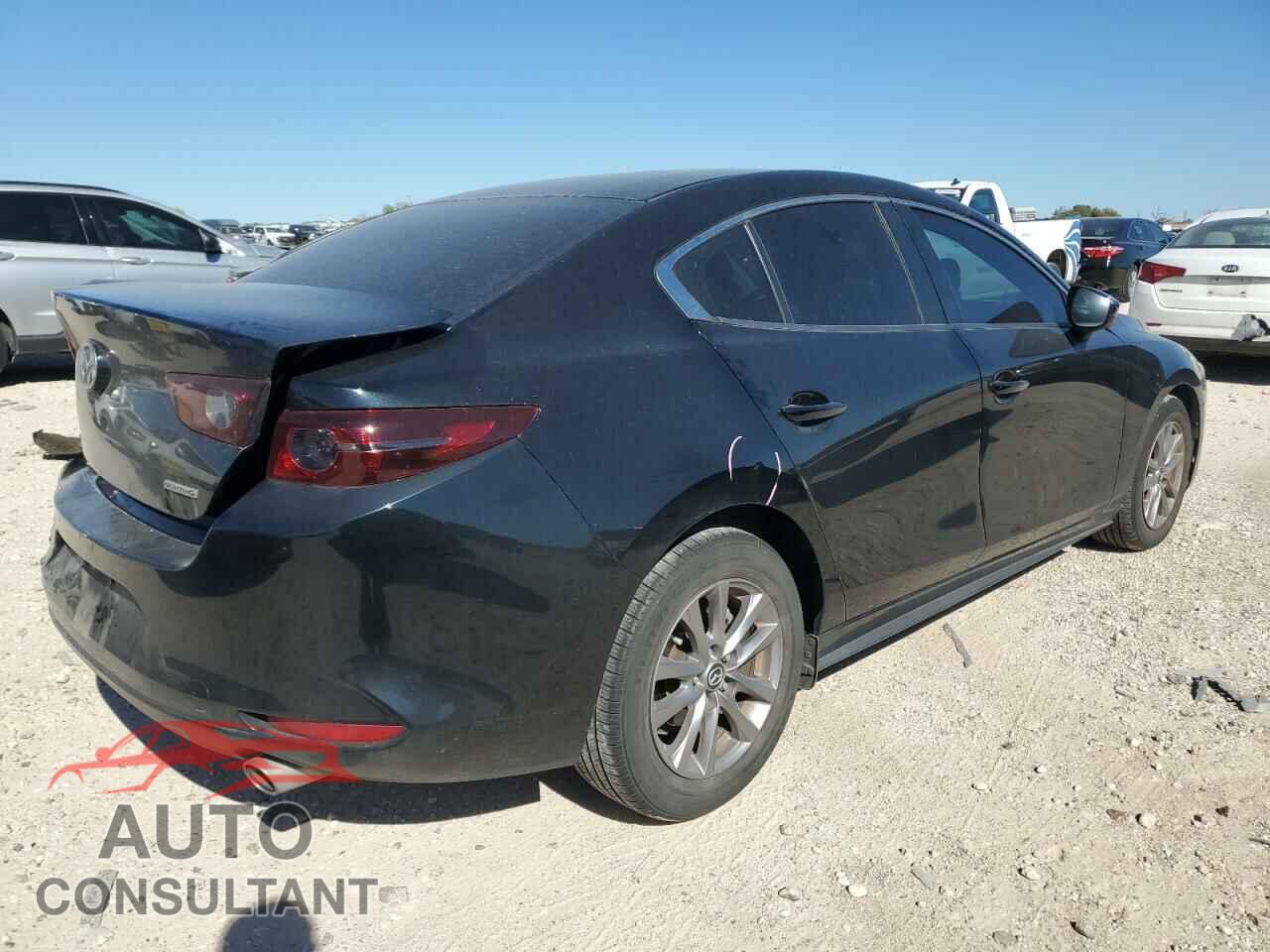 MAZDA 3 2021 - JM1BPAA73M1334402