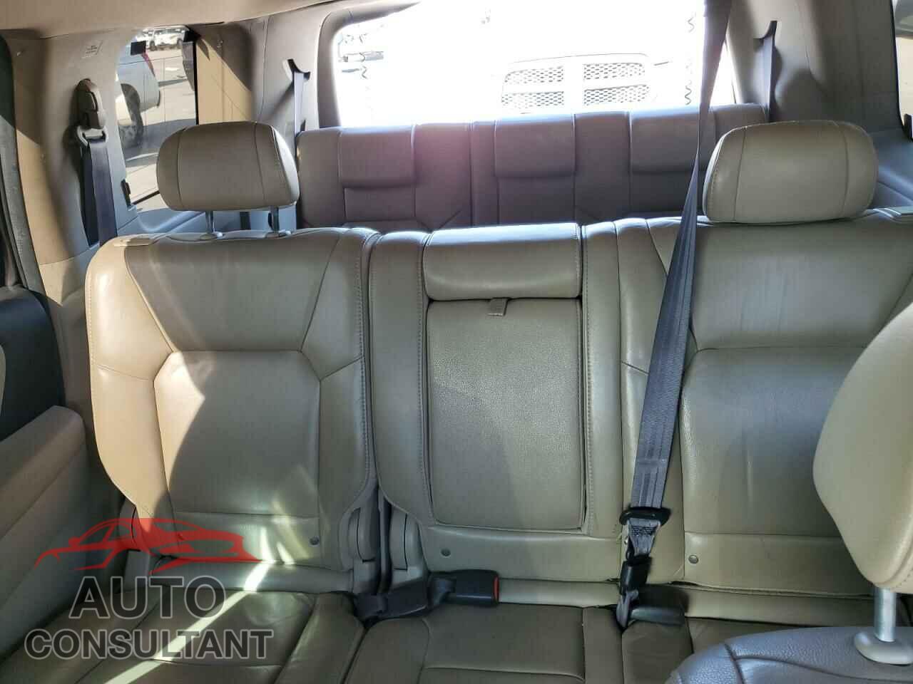 HONDA PILOT 2012 - 5FNYF3H62CB035852
