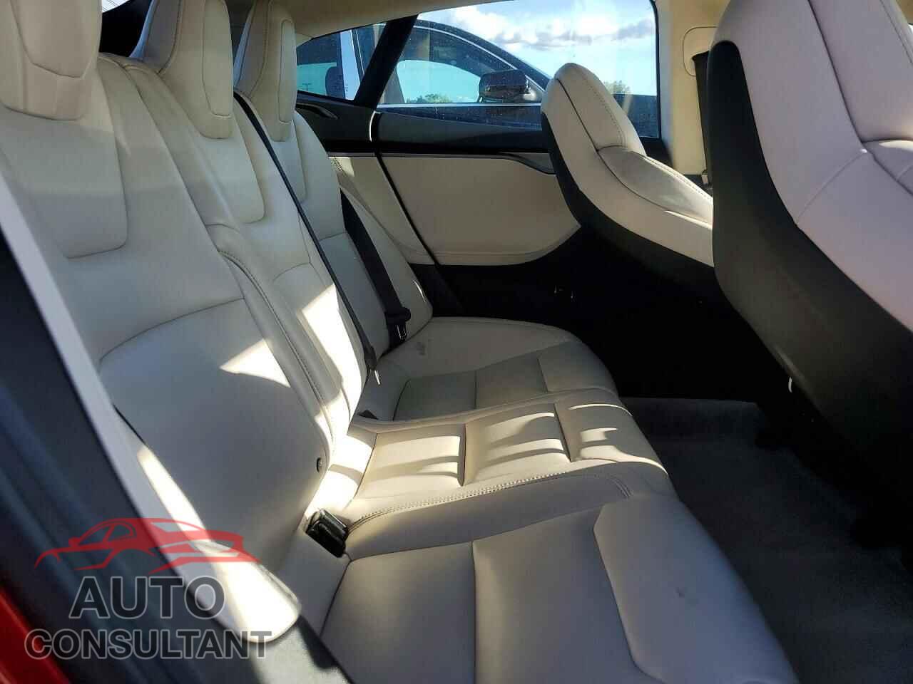 TESLA MODEL S 2018 - 5YJSA1E27JF281349